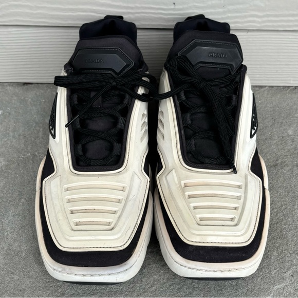 PRADA Techno Stretch Runway Sneakers - Picture 2 of 11